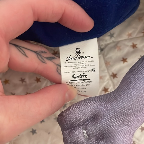 Ms Piggy Stuffed Animal Plush - Picture 4 of 5